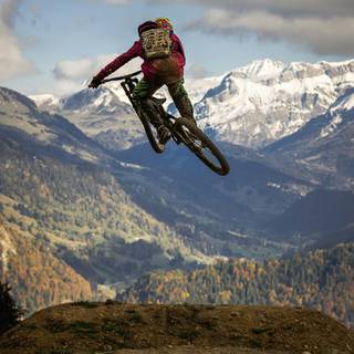 Mountain bike phone wallpaper