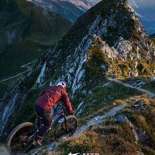 Mountain bike phone wallpaper