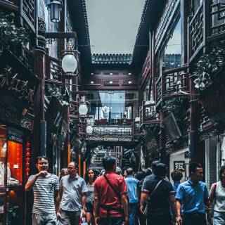 Many people wallpaper