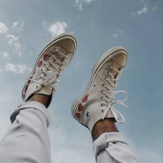 Converse aesthetic wallpaper