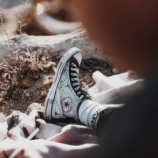 Converse aesthetic wallpaper