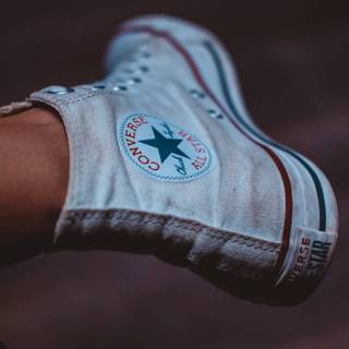 Converse aesthetic wallpaper