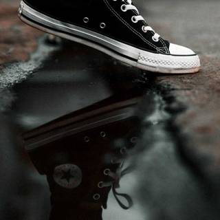 Converse aesthetic wallpaper