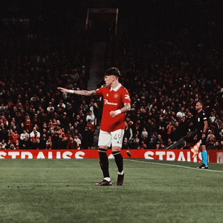 Garnacho computer wallpaper