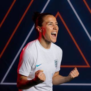 Lucy Bronze computer wallpaper