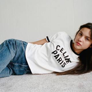 Olivia Rodrigo computer wallpaper