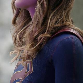 Young Kara Zor El iPhone wallpaper