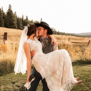 Country wedding wallpaper