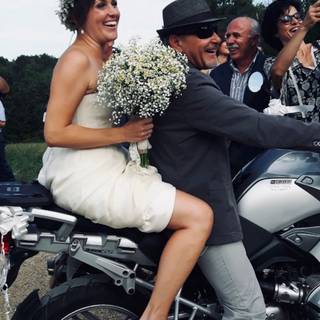 Country wedding wallpaper