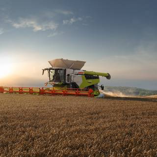 Claas Lexion wallpaper