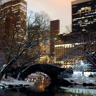 Winter New York laptop wallpaper