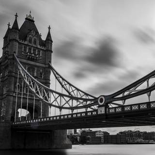 Winter London laptop wallpaper