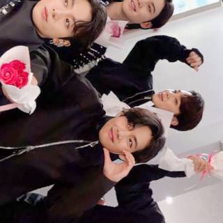 BTS iPhone HD wallpaper