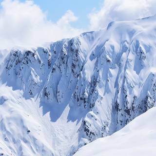 Winter minimalist mountain wallpaper