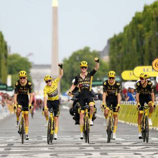 Jonas Vingegaard wallpaper