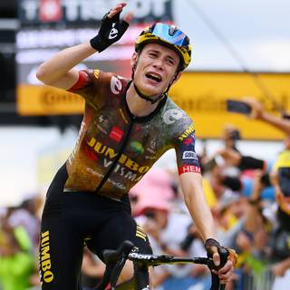 Jonas Vingegaard wallpaper