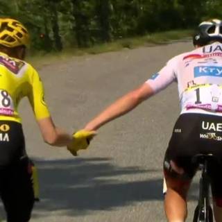 Jonas Vingegaard wallpaper