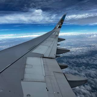 Frontier Airlines wallpaper