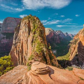 Angels Landing wallpaper