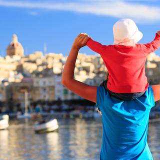 Family travel wallpaper