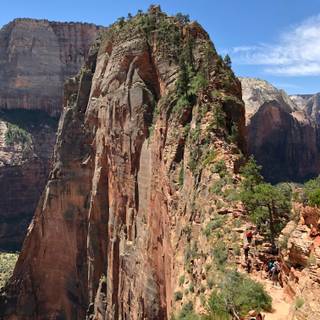Angels Landing wallpaper