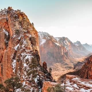 Angels Landing wallpaper