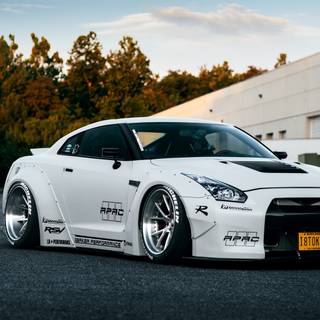 GTR white wallpaper