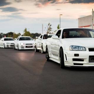 R34 white wallpaper