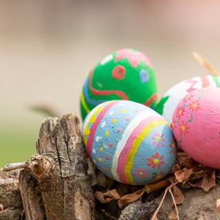 1366x768 Easter wallpaper