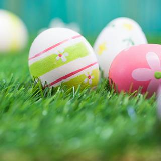 1366x768 Easter wallpaper