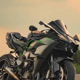 Kawasaki Ninja H2r iPhone wallpaper