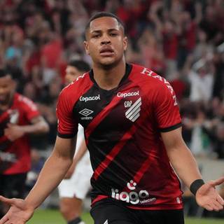 Vitor Roque wallpaper