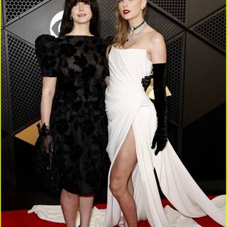 Taylor Swift Grammy 2024 wallpaper