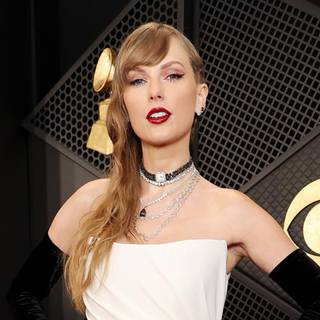 Taylor Swift Grammy 2024 wallpaper