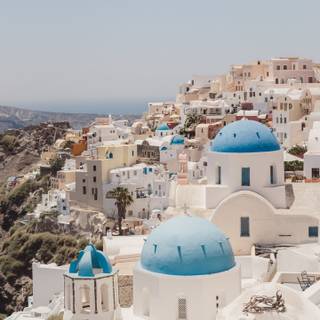 Santorini iPhone wallpaper