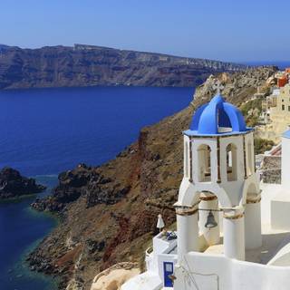 Santorini iPhone wallpaper