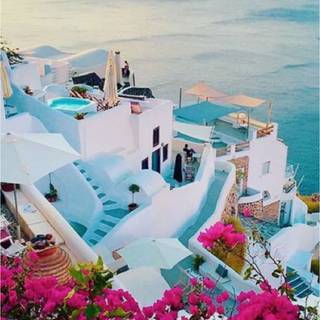 Santorini iPhone wallpaper