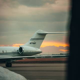 Private jet iPhone wallpaper