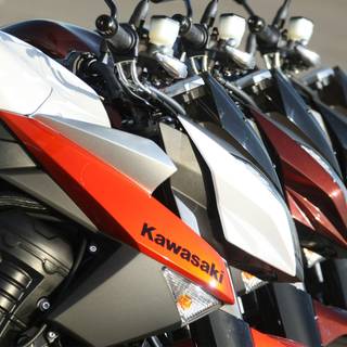 Kawasaki Z1000 R wallpaper