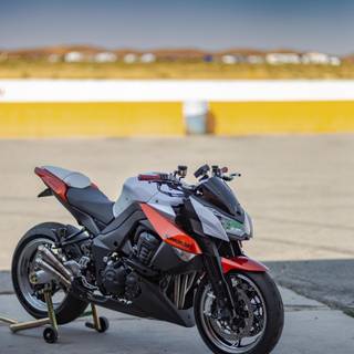 Kawasaki Z1000 R wallpaper