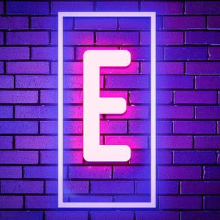 Purple letter E wallpaper