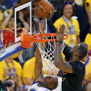 Lebron block wallpaper