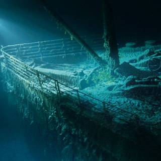 Titanic underwater wallpaper