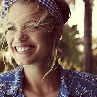 Hailey Clauson wallpaper