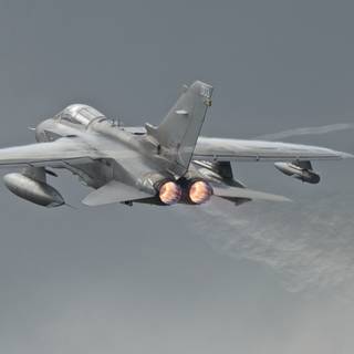 Tornado jet wallpaper