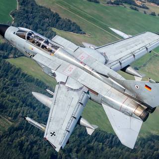 Tornado jet wallpaper