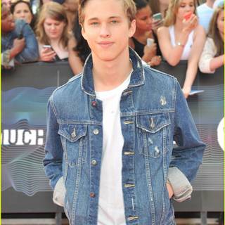 Ryan Beatty wallpaper