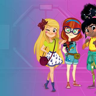 Berry Bees wallpaper