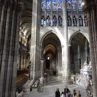 Saint-Denis wallpaper