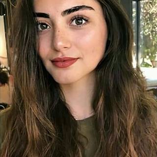 Ozge Torer Kurulus Osman wallpaper